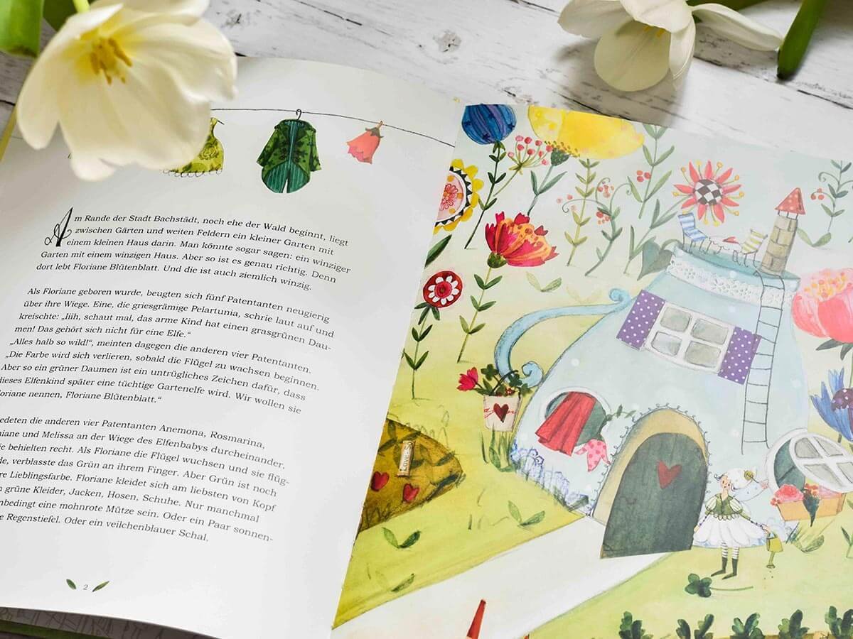 aufgeschlagene Seite aus dem Buch Floriane Blütenblatt mit Illustrationen von Silke Leffler