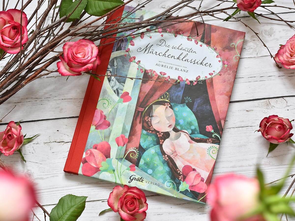 Buchcover Die schönsten Märchenklassiker mit Rosen